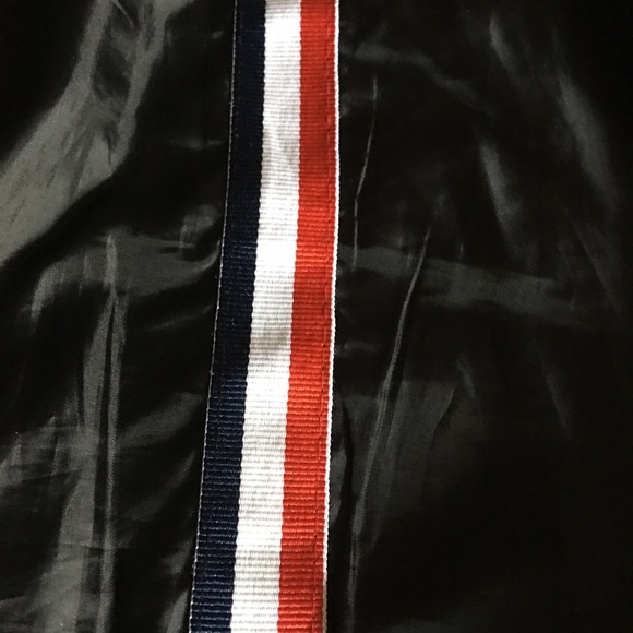 CLASSIC MEN LINED NYLON LIGHTWEIGHT BOMBER JACKET (BLACK) MEDIUM - Picture 8 of 8